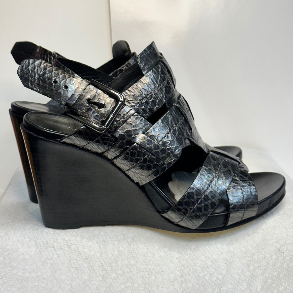Donald J‎ Pliner Gaia Sandals Womens 6.5M Grey Black Snakeskin Wedge Excellent